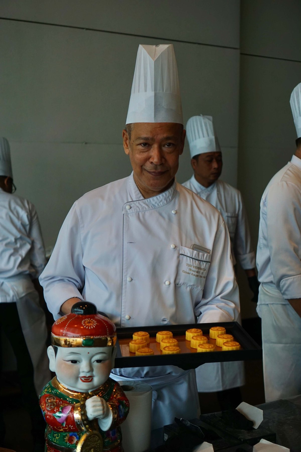The Classic Mooncake Collection by The Peninsula Bangkok